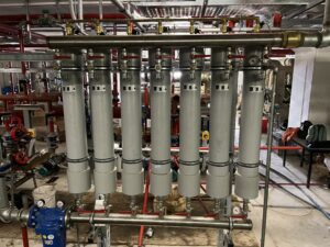 Esempio di un impiant filtro antilegionella autopulente
